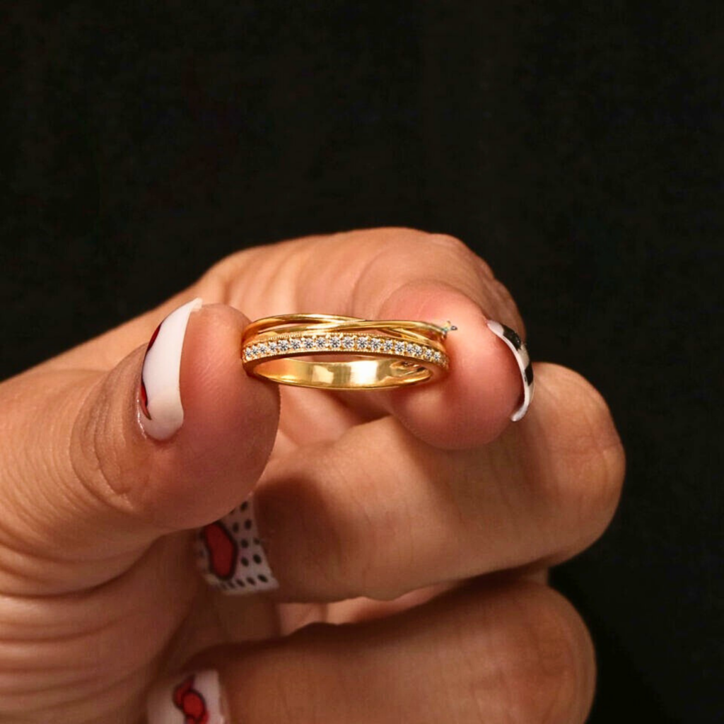 Round Cut Lab Grown Diamond Crossover Ring in Gold